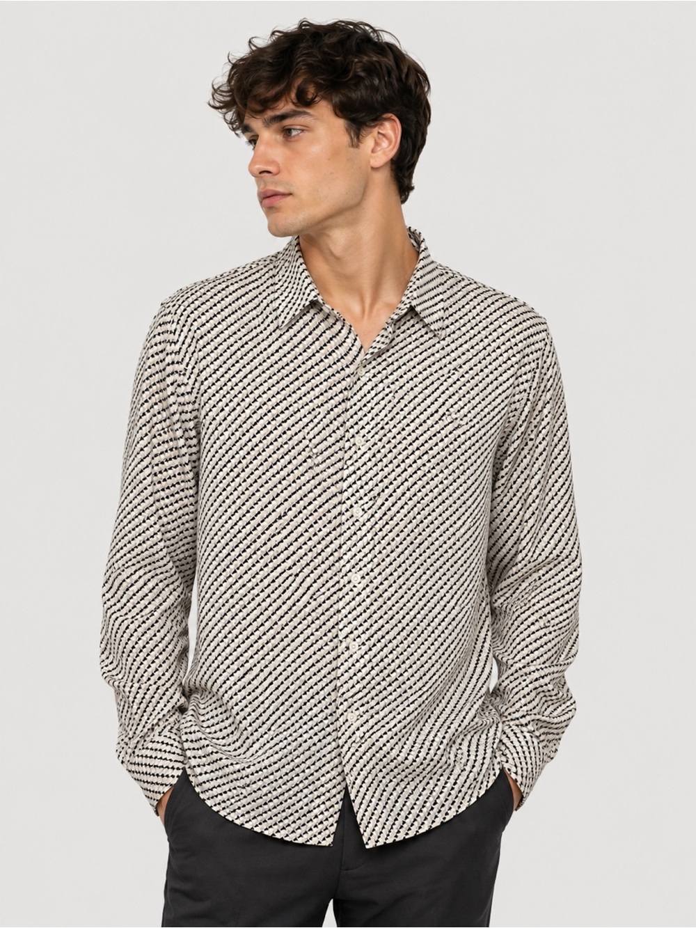 NWT Ted Baker Black & Cream Patterned Button-Down Shirt - Picture 2 of 8